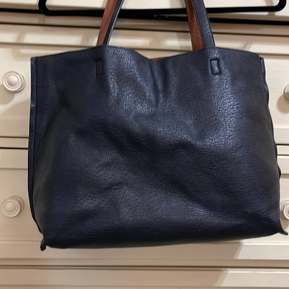 Black Leather Tote - Picture 1 of 6